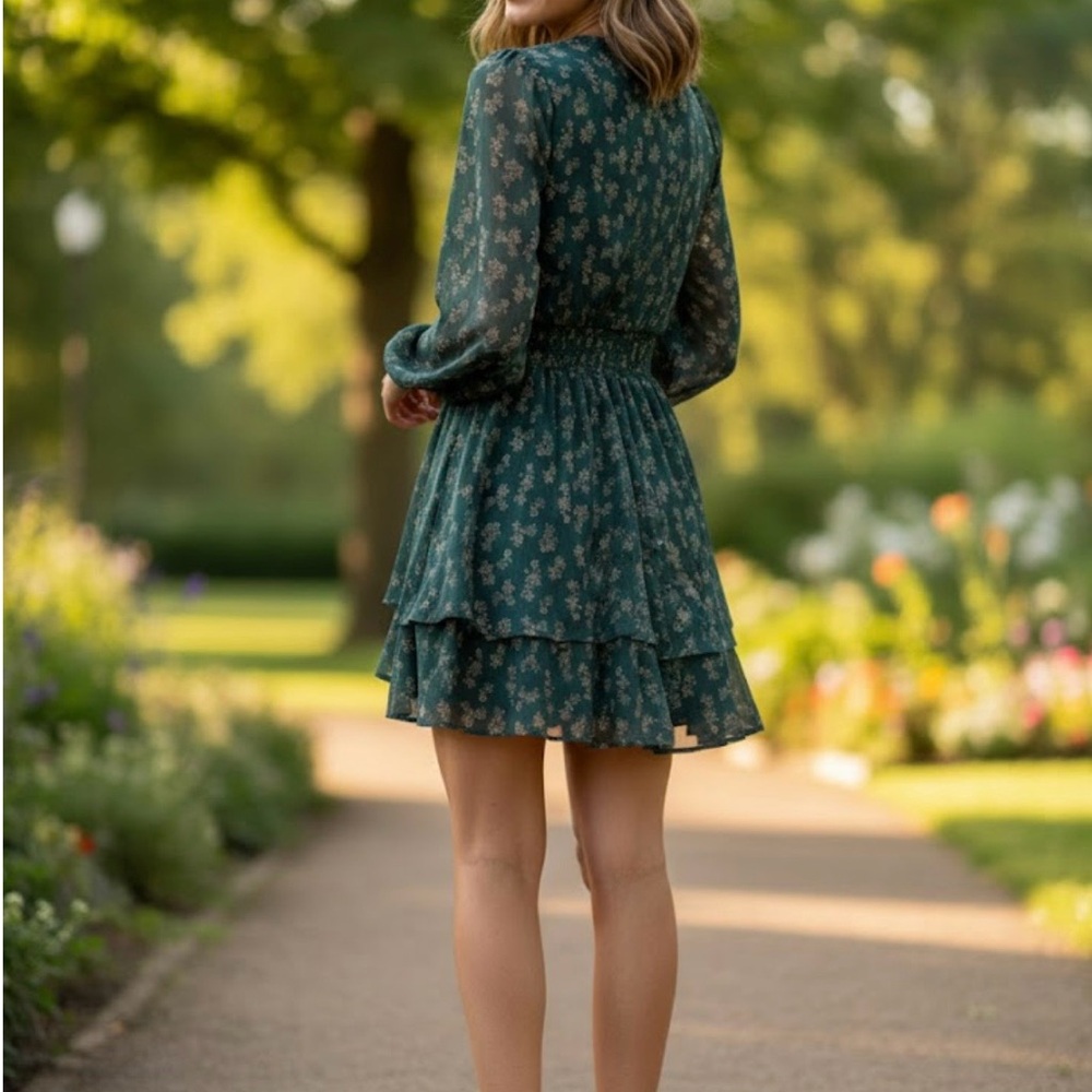 Mimi Chica Green Floral Long Sleeve Dress